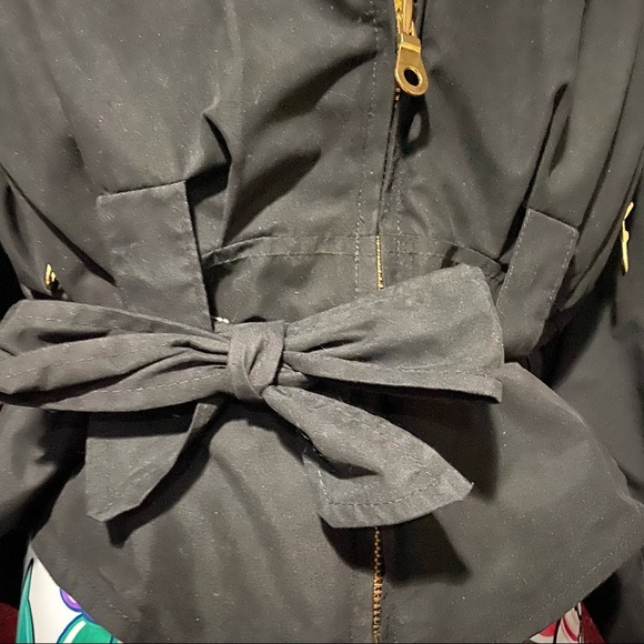 Andrew Mark New York Fur Collar Jacket - Picture 4 of 5